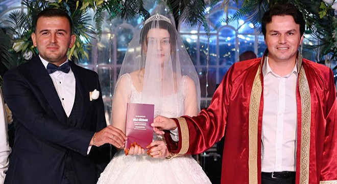 CHP İlçe Başkanı Caner evlendi