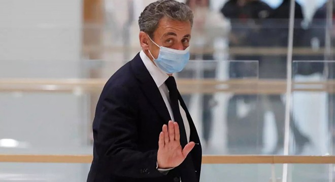 Fransa'nın eski Cumhurbaşkanı Sarkozy’ye karşı yeni soruşturma