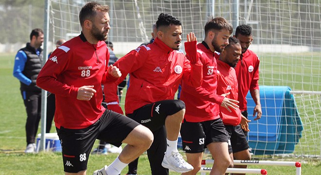Golcüsü eksik Antalyaspor'da tek hedef Ankaragücü galibiyeti