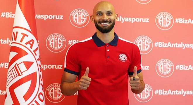 Ömer Toprak resmen Antalyaspor'da