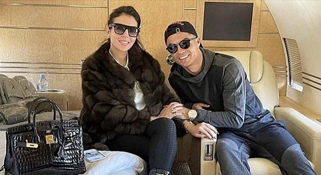 Ronaldo akşam yemeğine 27 milyon dolarlık özel jetiyle uçtu
