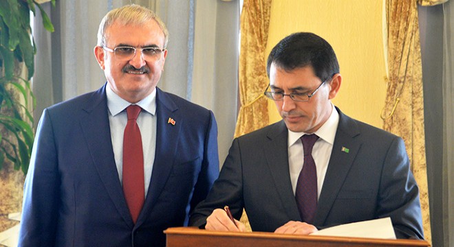 Türkmenistan büyükelçisinden Vali Karaloğlu'na ziyaret