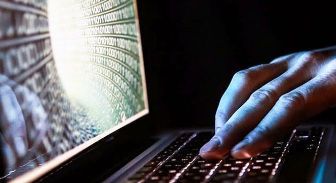 Ukrayna’nın devlete ait internet sitelerine siber saldırı