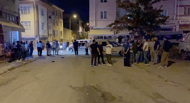 1 polis yaralı, 2 gözaltı