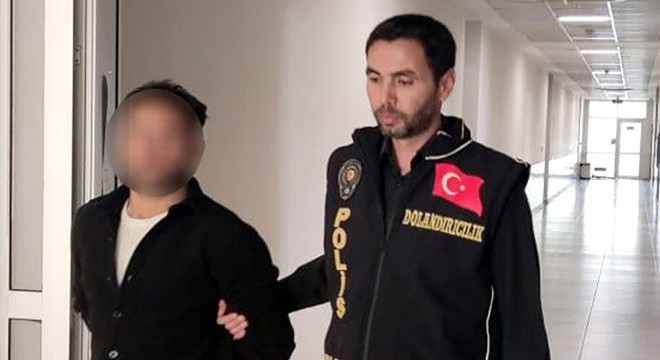 'Polisim' yalanıyla dolandırdı, Antalya'da yakalandı