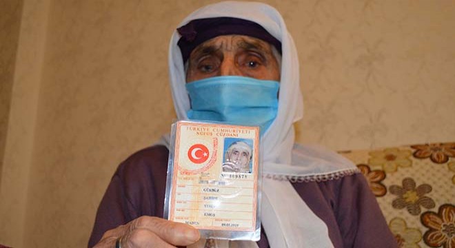 102 yaşındaki Şahide nine, koronavirüsü yendi