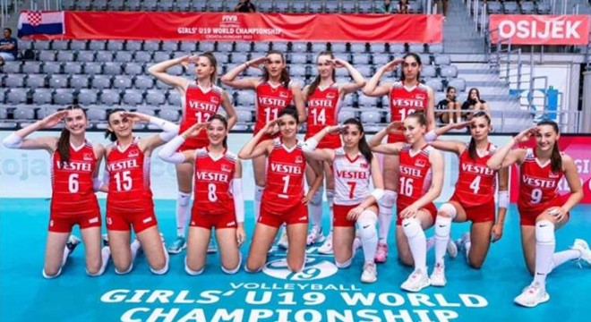 19 Yaş Altı Voleybol Milli Takımı dünya ikincisi!