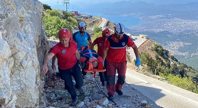 Babadağ'da yamaç paraşütü kazası: 1 yaralı