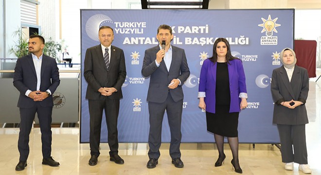 AK Parti Antalya'da 'Temayül Yoklaması'