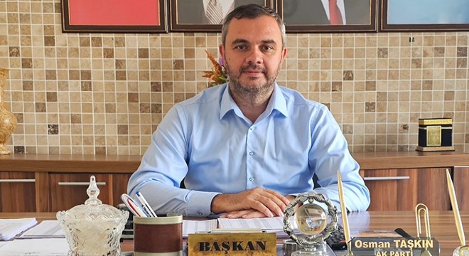 AK Parti Bucak'ta Taşkın görevden ayrıldı