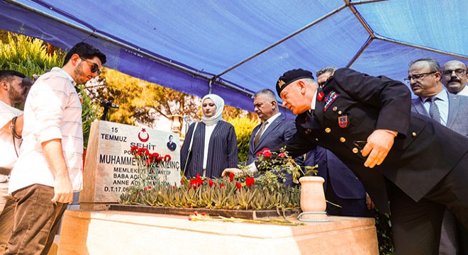 Antalya'da 15 Temmuz şehitleri dualarla anıldı