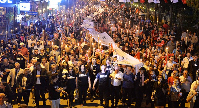 Antalya'da Ata’ya Saygı Yürüyüşü