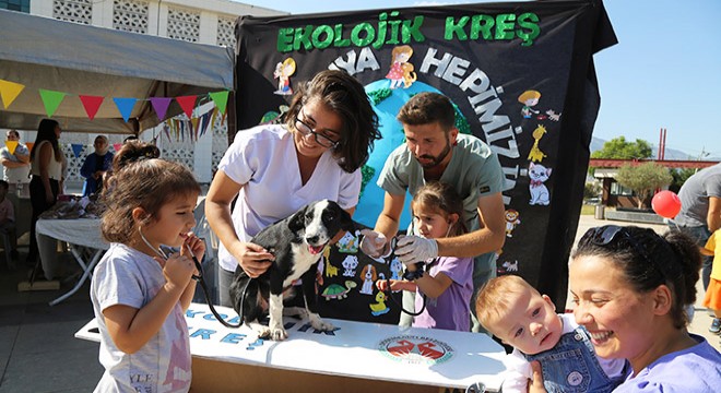 Antalya'da Ekolojik Kreş öğrencilerinden 'Hayvanları Koruma Günü'