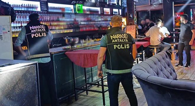 Antalya'da İHA gözetledi, polis denetledi