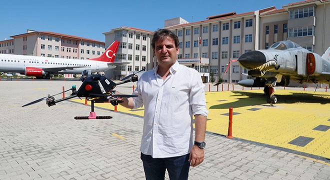 Antalya'da 'Saka' dron, yabancı cisimleri tespit ediyor