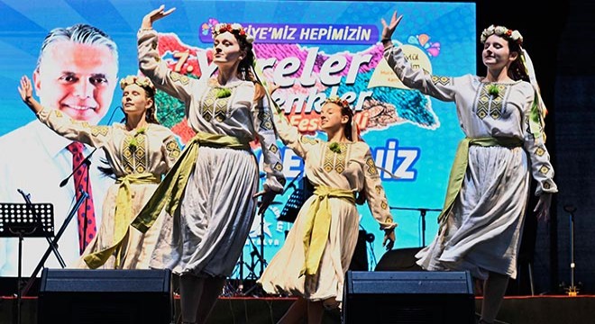 Antalya'da Yöreler Renkler Festivali sona erdi