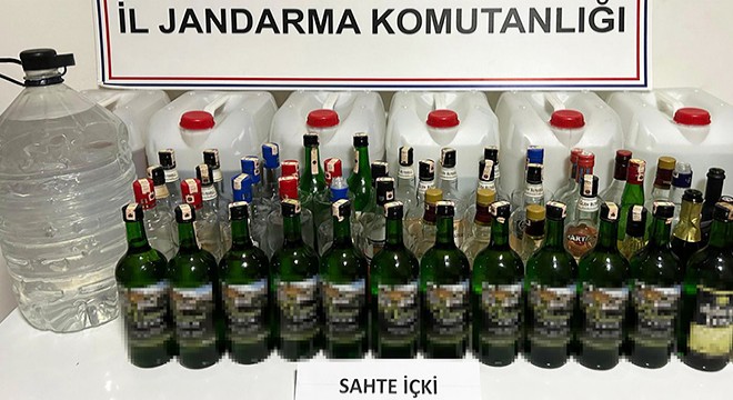 Antalya'da jandarmadan sahte içki operasyonu