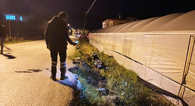 Antalya'da şarampole düşen motosikletin sürücüsü yaralandı