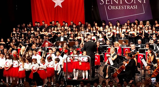 Antalya'da senfoniden muhteşem konser