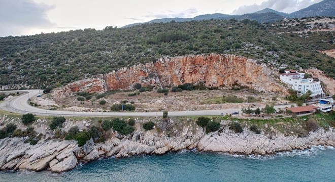 Antalya'da sosyal tesis alanında 'tahsis' anlaşmazlığı