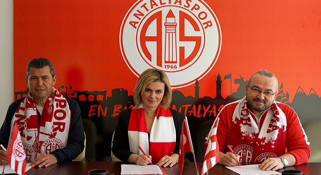 Antalyaspor Futbol Okulu Denizli'de