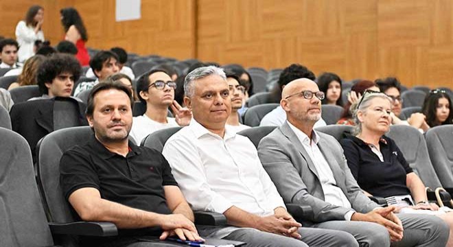 Başkan Uysal: 'Yeşile Dönmek' süslü bir hobi olmanın ötesine geçmelidir