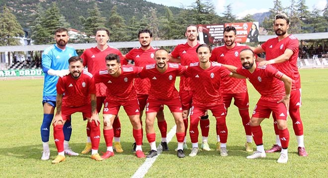 Bucak Belediye Oğuzhanspor kupada tur atladı