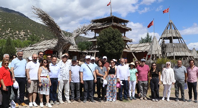 DEİK'in 'Basın Sohbetleri' etkinliği, Burdur'da yapıldı