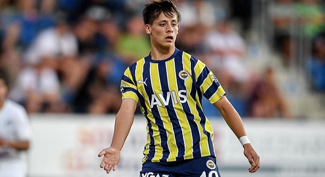 Fenerbahçe'nin 10 numarası Arda Güler tarihe geçti