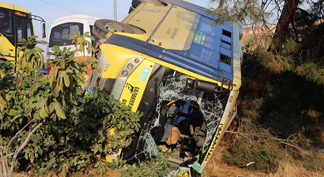 Gaziantep’te yolcu minibüsü devrildi: 14 yaralı