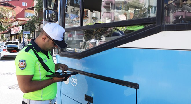 Halk otobüsü ve taksi denetimi