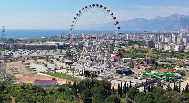 İçişleri Bakanlığı'ndan 'lunapark ve tematik park' genelgesi