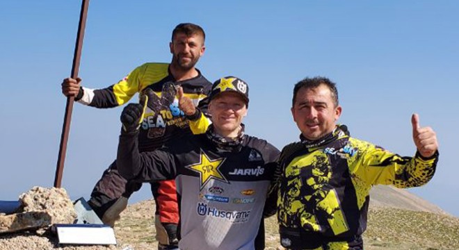 İngiliz endurocudan Kemer tanıtımı