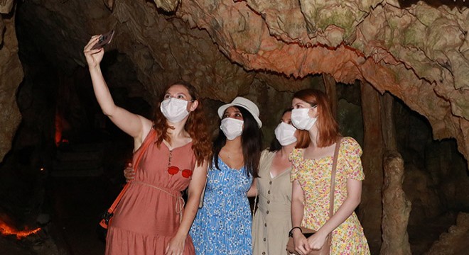 İnsuyu Mağarası'na 25 bin ziyaretçi