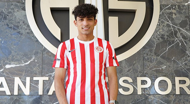 Iraklı Ali Jasim, 3 yıllığına Antalyaspor'da