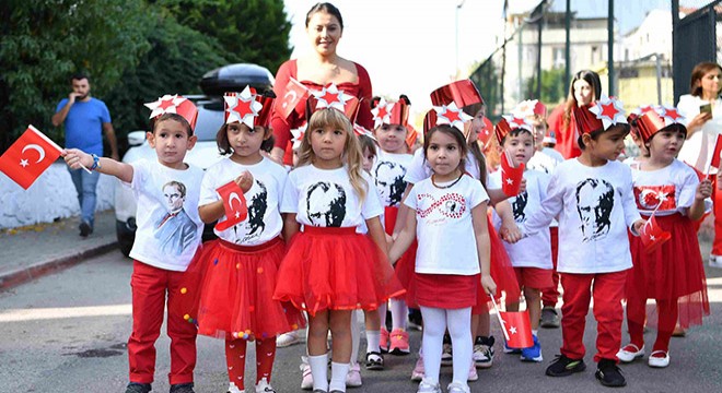 Konyaaltı kreşlerinden 100. yıl coşkusu