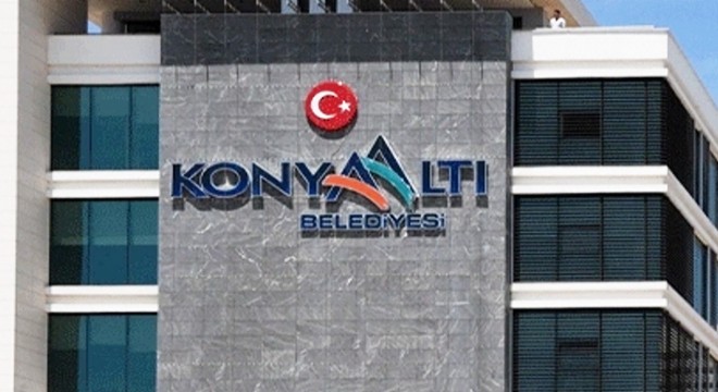 Konyaaltı'nda geleceğin tiyatro oyuncuları seçildi