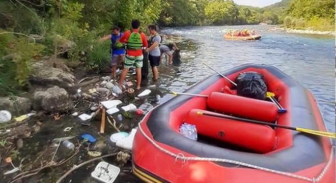 Köprülü Kanyon'da çevre temizliği