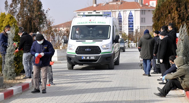 Oyuncu Rüzgar Aksoy'a saldıran köpeğin sahibine 1,5 yıl hapis istendi! -  Magazin Haberleri