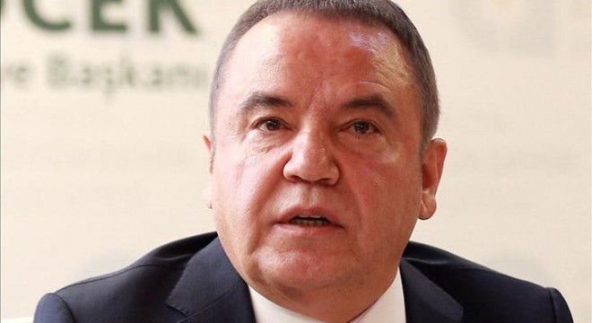 Muhittin Böcek gözaltına alındı