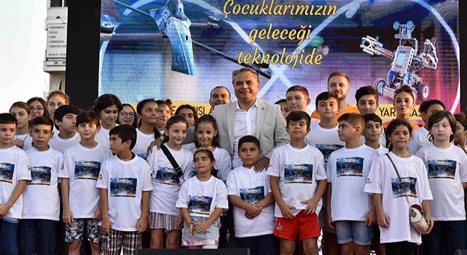 Muratpaşa'dan öğrencilere 'tablet' kampanyası