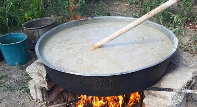 Pekmez kazanına düşen şahıs ağır yaralandı