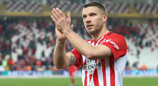 Podolski'den gençlere tavsiyeler