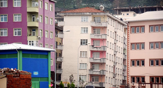 Rize'nin 'Pisa Kuleleri' tahliye ediliyor