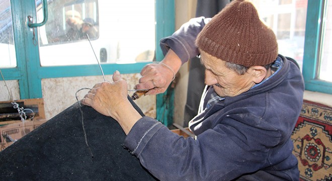 Semerci Urhan usta, isteyene mesleğini öğretecek