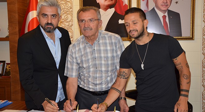 Serik Belediyespor'da transfer