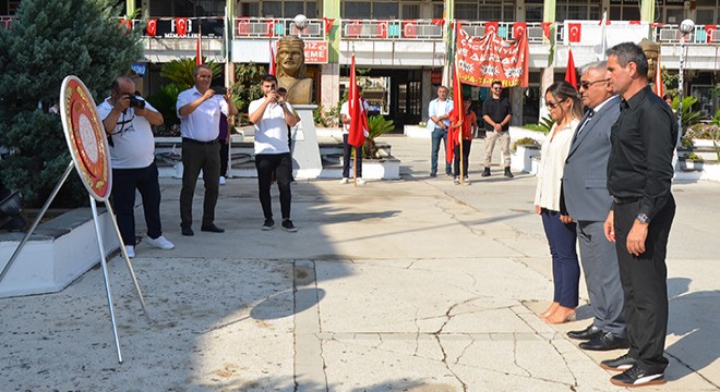 Serik'te İlköğretim Haftası çelenk töreni yapıldı