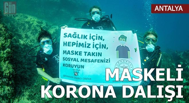 Su altında maskeli 'korona dalışı'