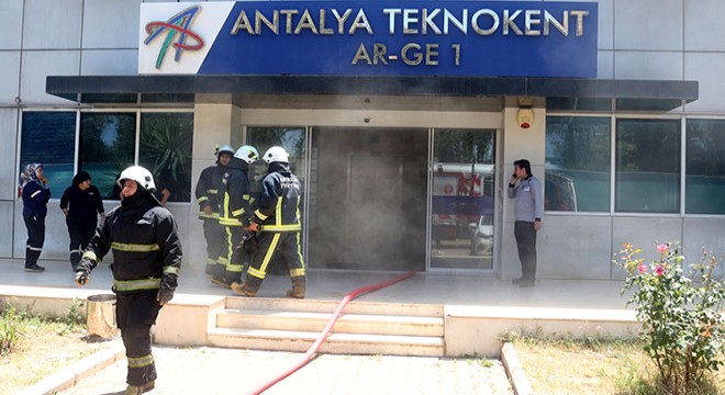 Teknokent AR-GE binasında yangın