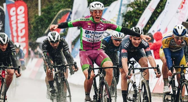 Tour of Antalya'nın Kemer - Antalya etabını Giovanni Lonardi kazandı